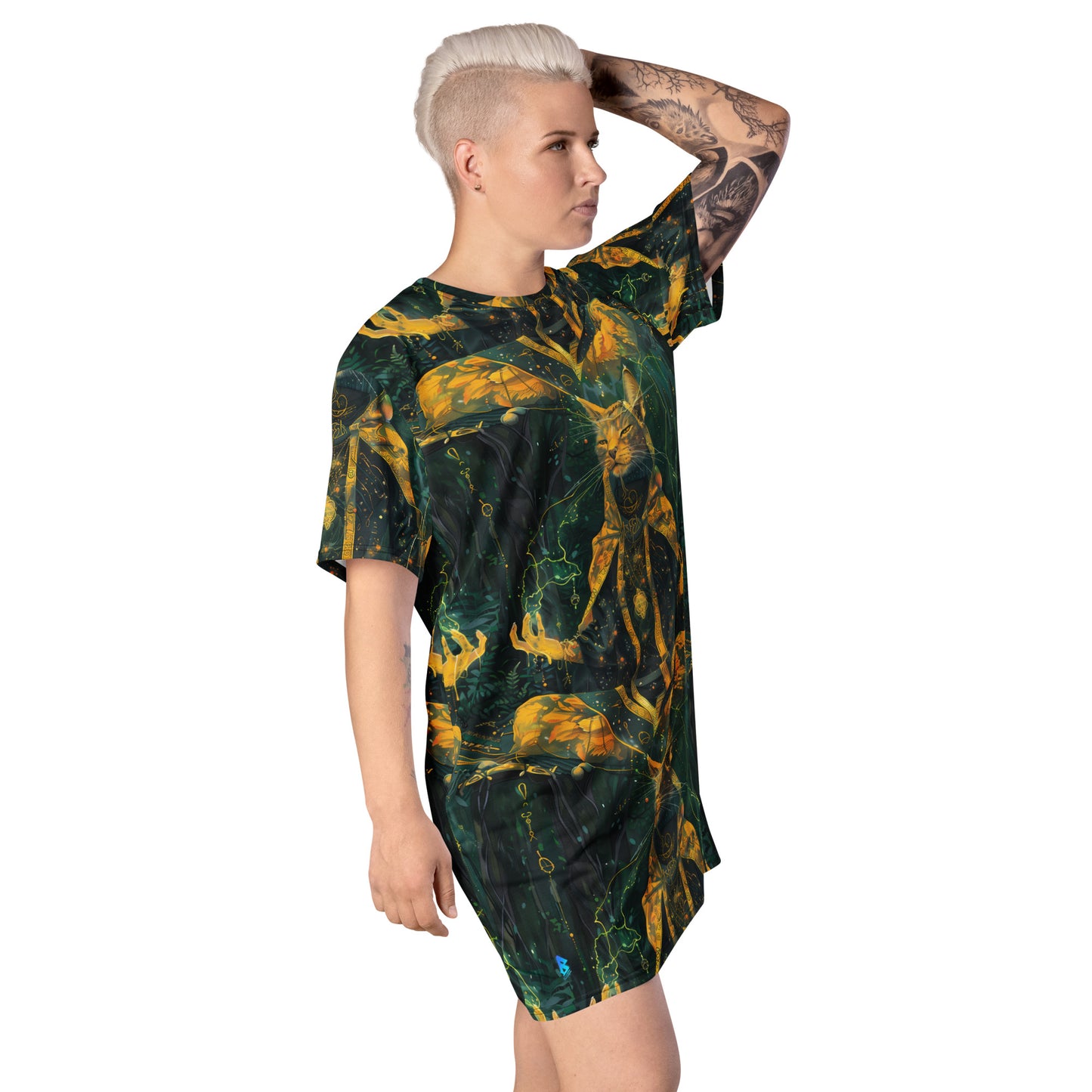 Magic Cat T-shirt dress
