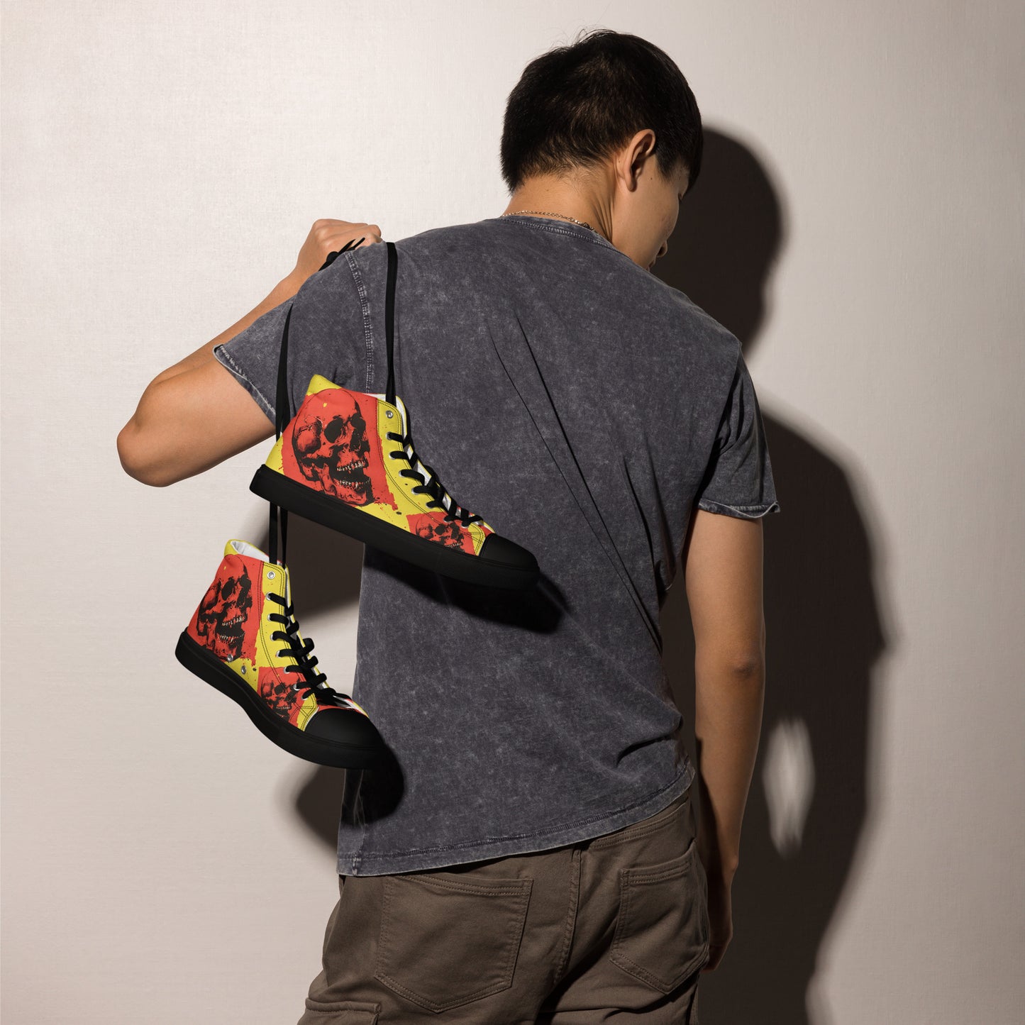 Red Skull Yellow Men’s high top canvas shoes