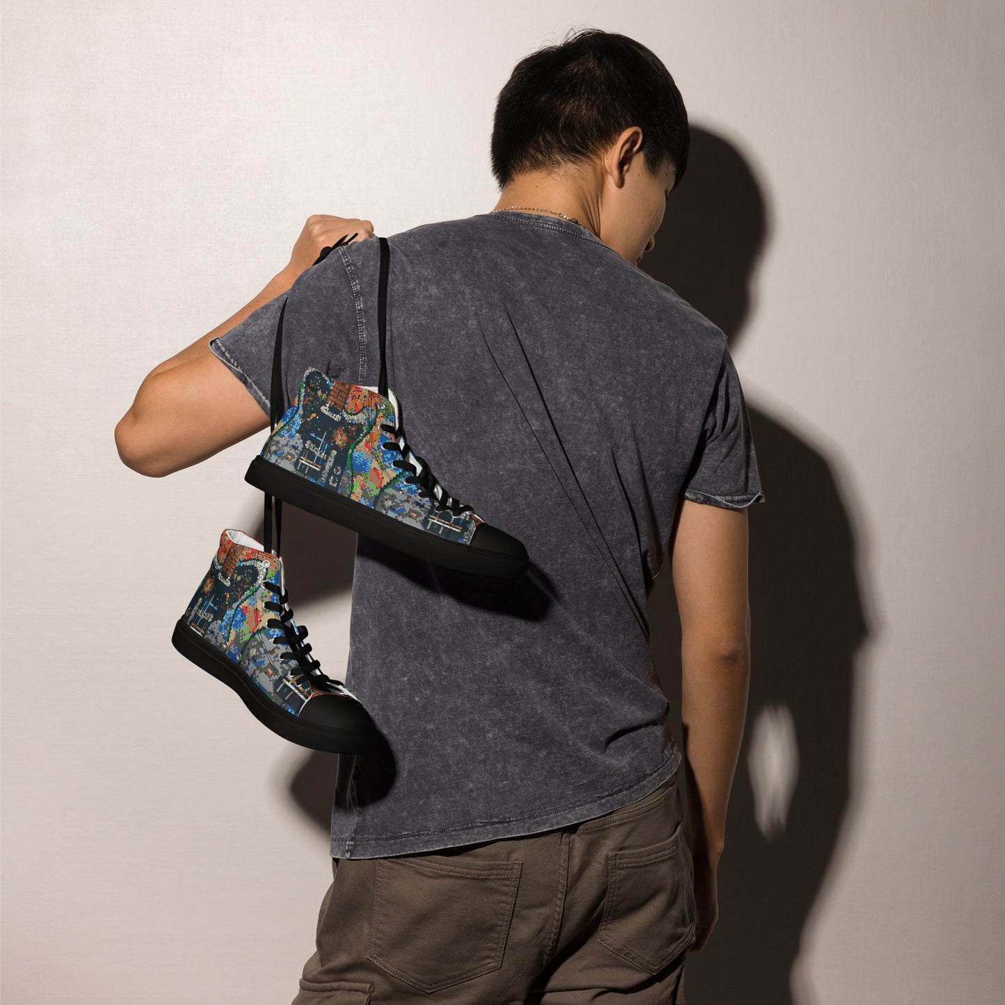 Pixel Guitar Men’s high top canvas shoes